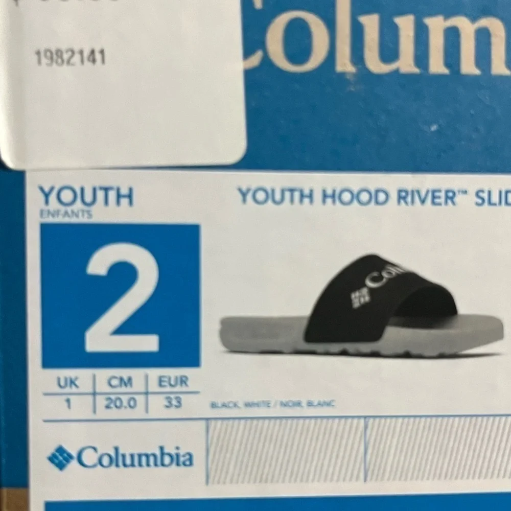 NEW Columbia Youth Unisex Hood River Slide, Black/Gray, 2